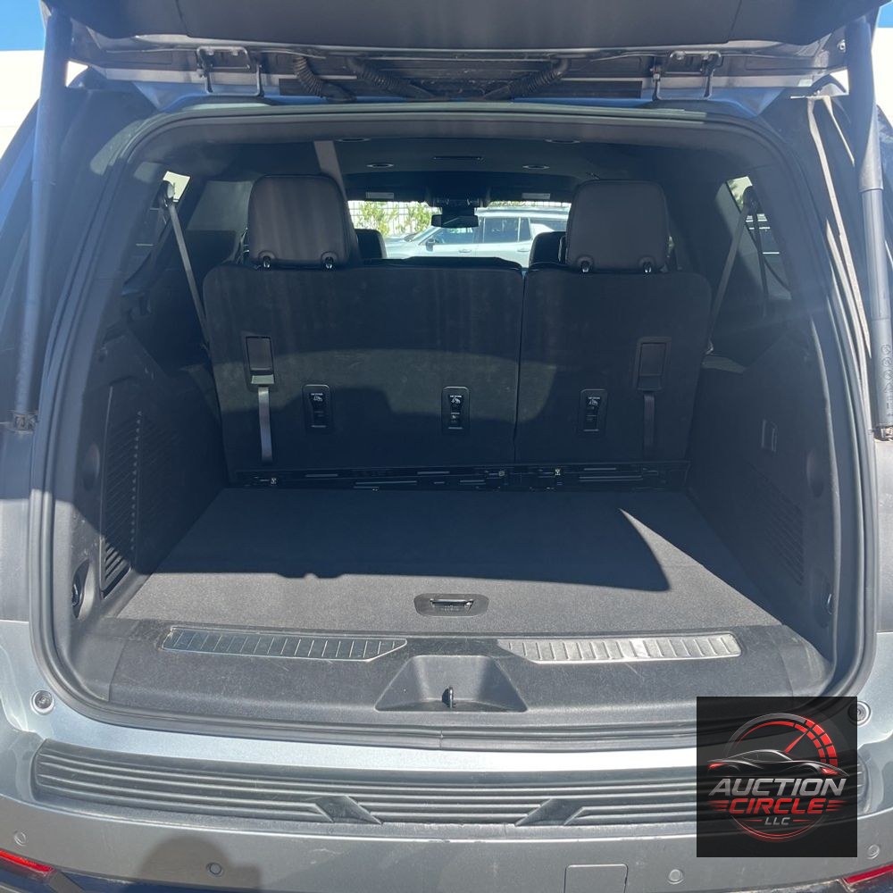 2025 Chevrolet Suburban Z71