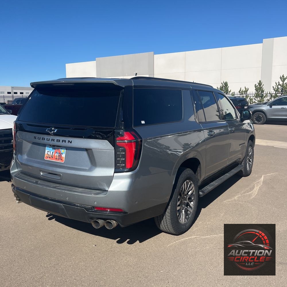 2025 Chevrolet Suburban Z71