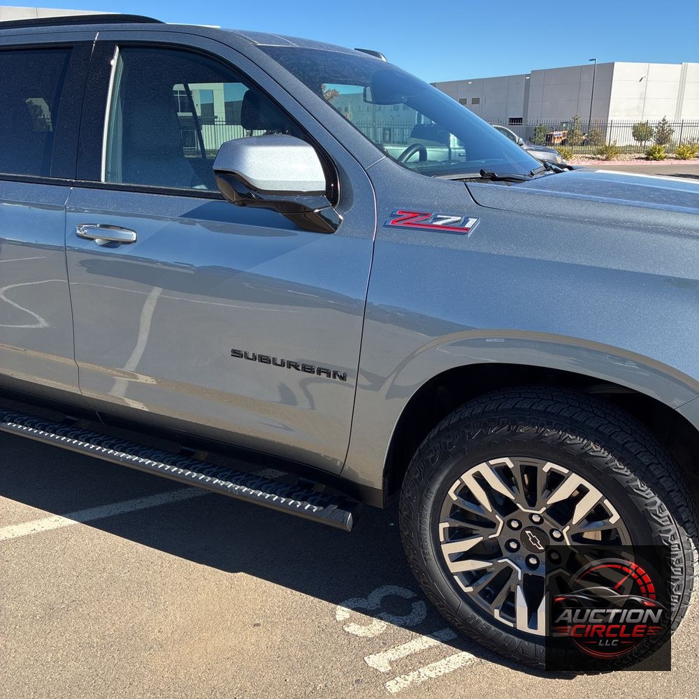 2025 Chevrolet Suburban Z71