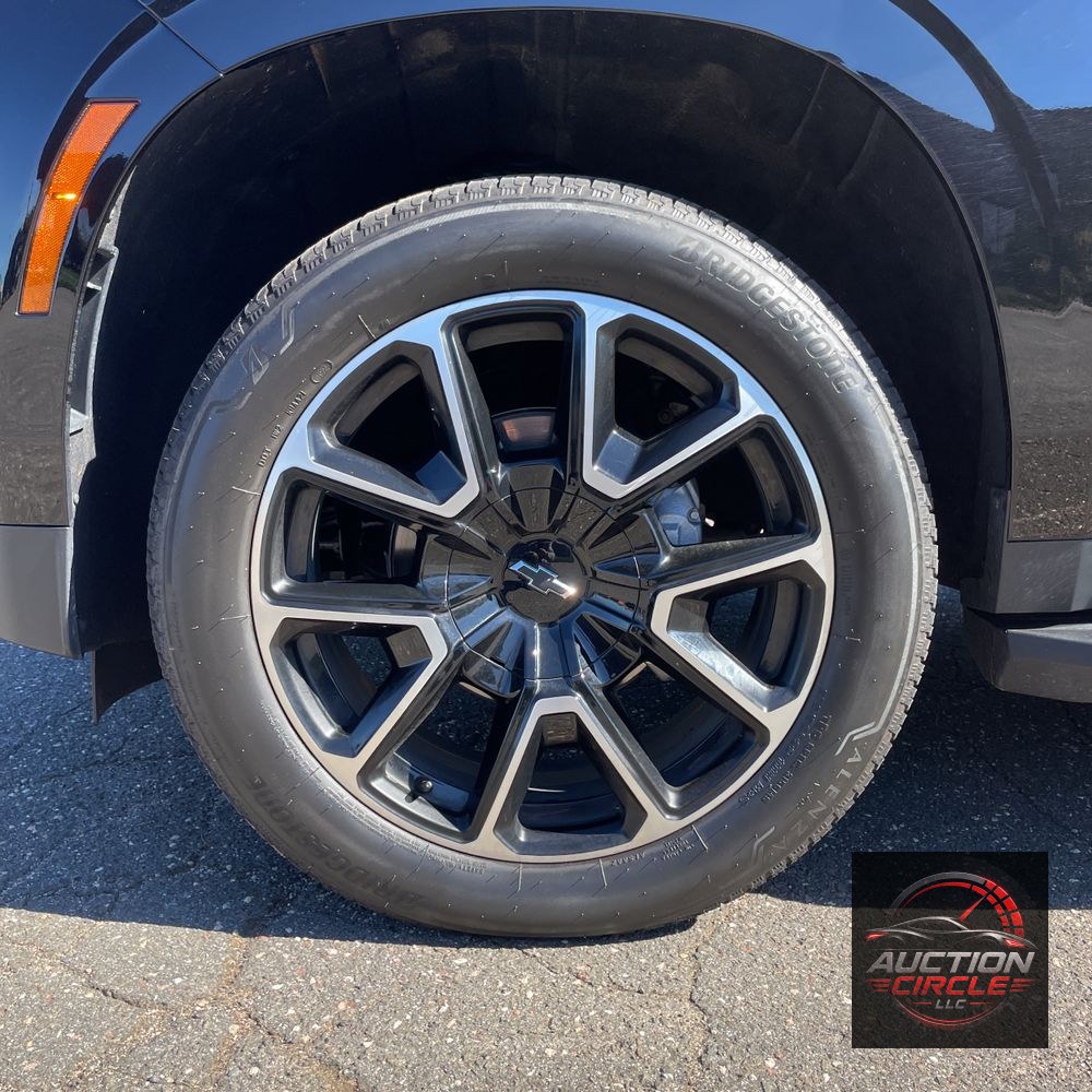 2025 Chevrolet Tahoe RST