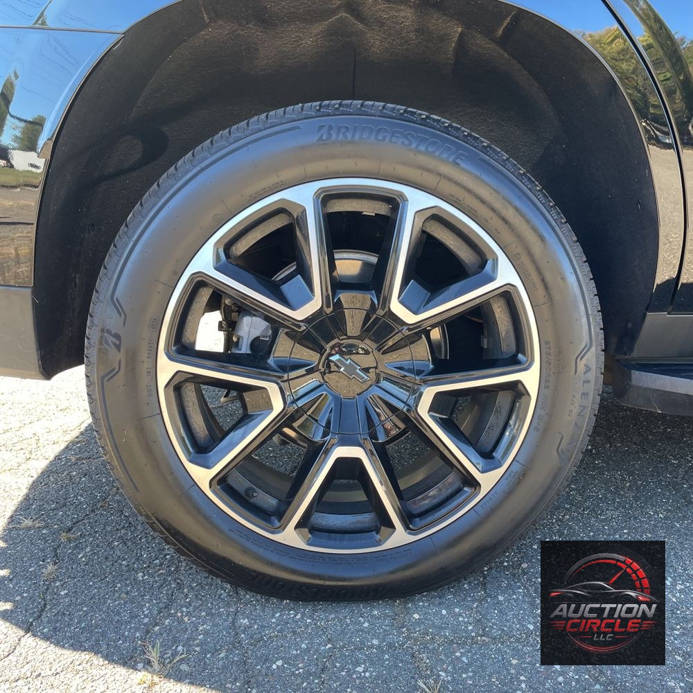 2025 Chevrolet Tahoe RST