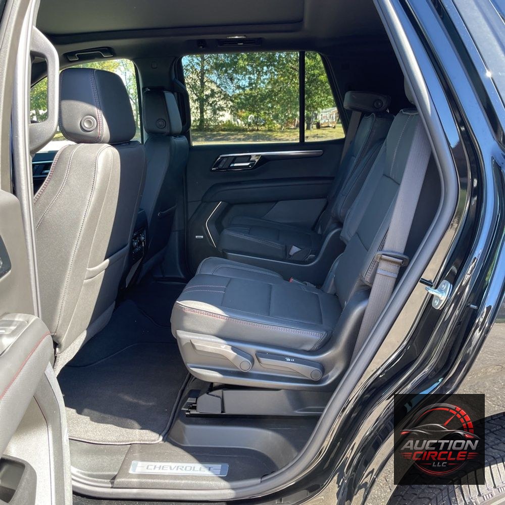 2025 Chevrolet Tahoe RST