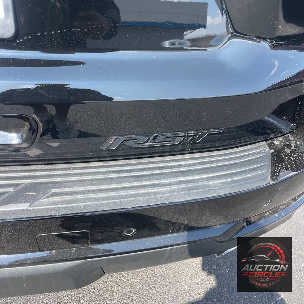 2025 Chevrolet Tahoe RST