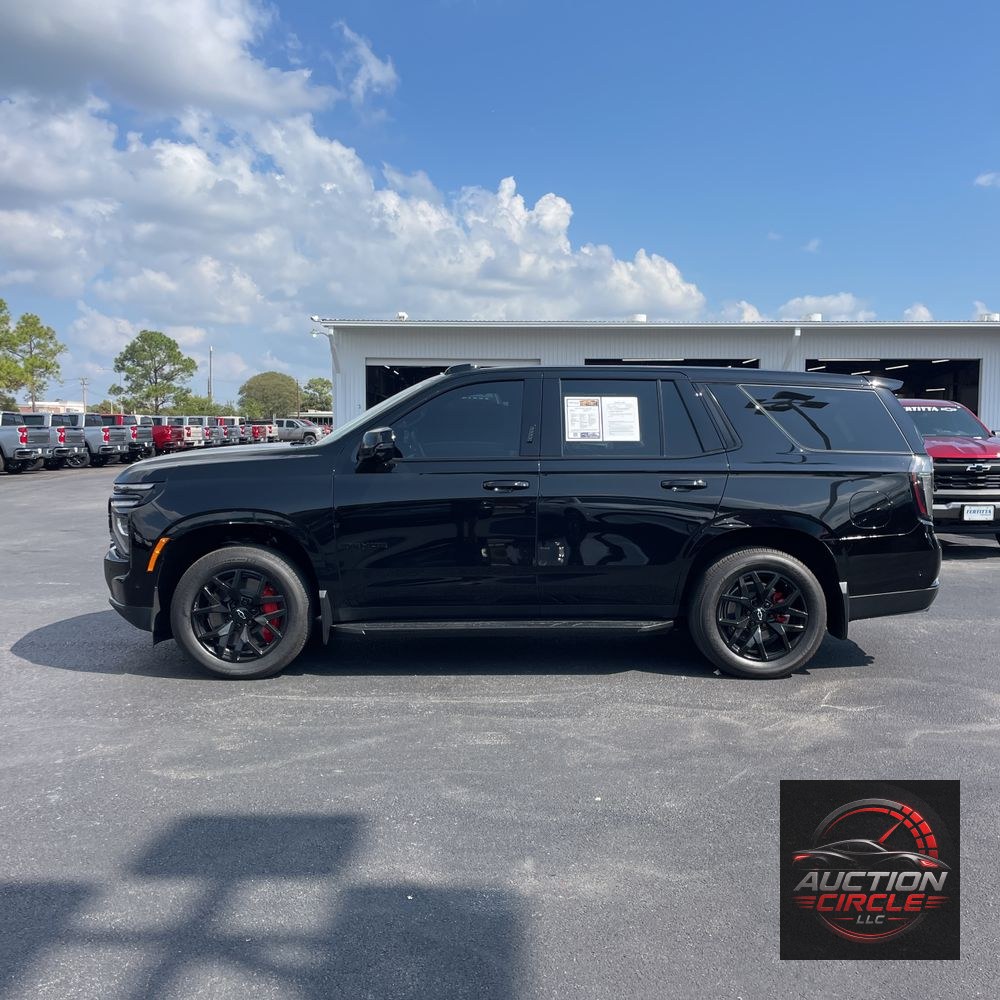 2025 Chevrolet Tahoe RST