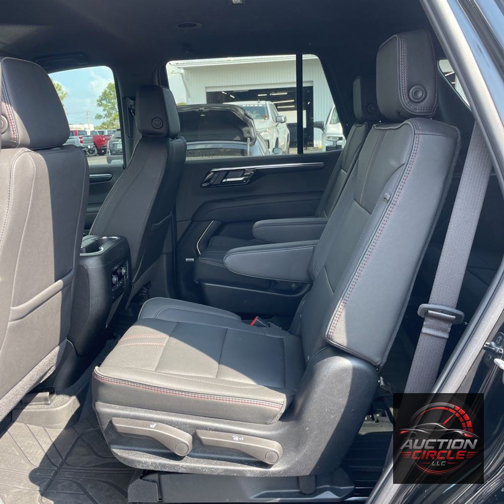 2025 Chevrolet Tahoe RST