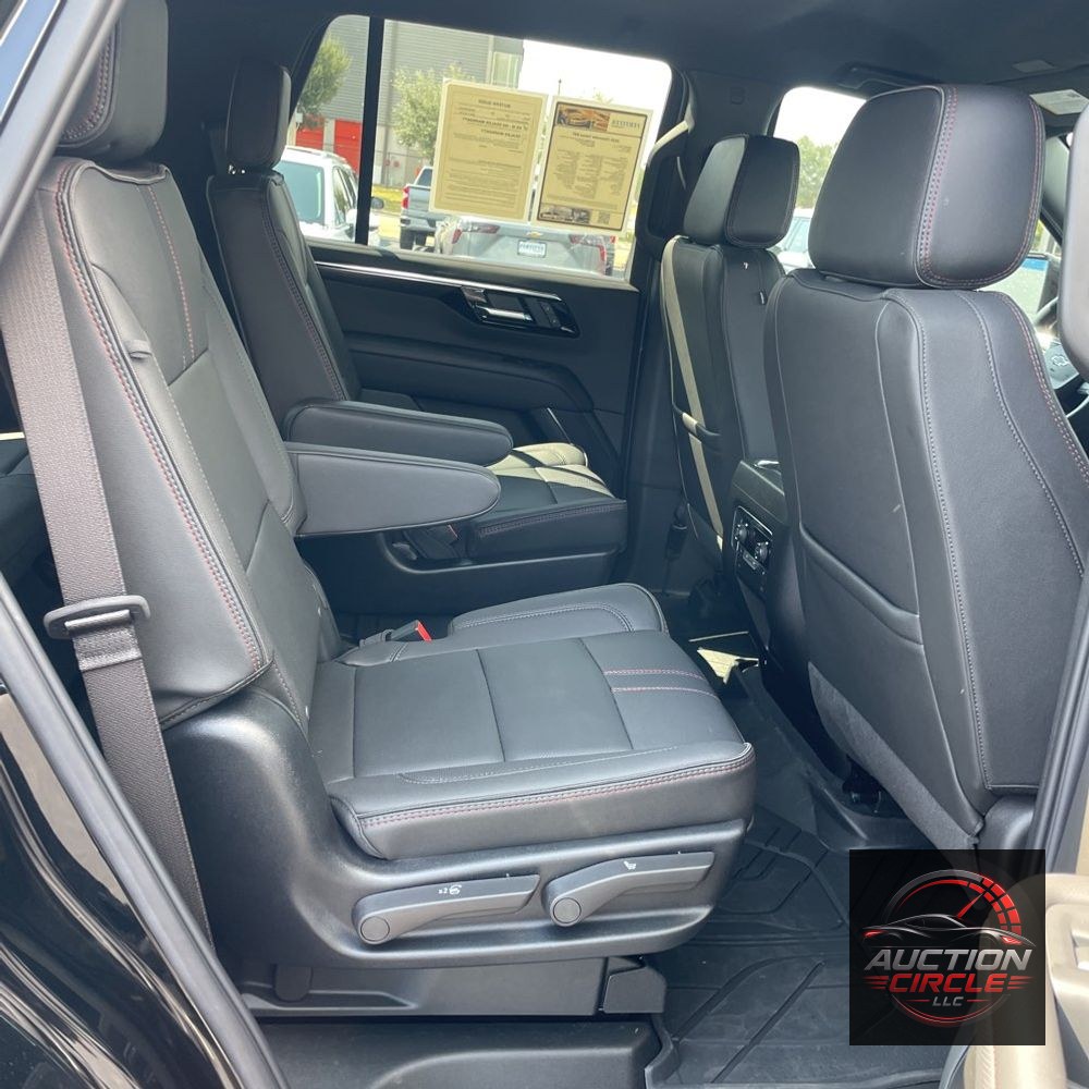 2025 Chevrolet Tahoe RST