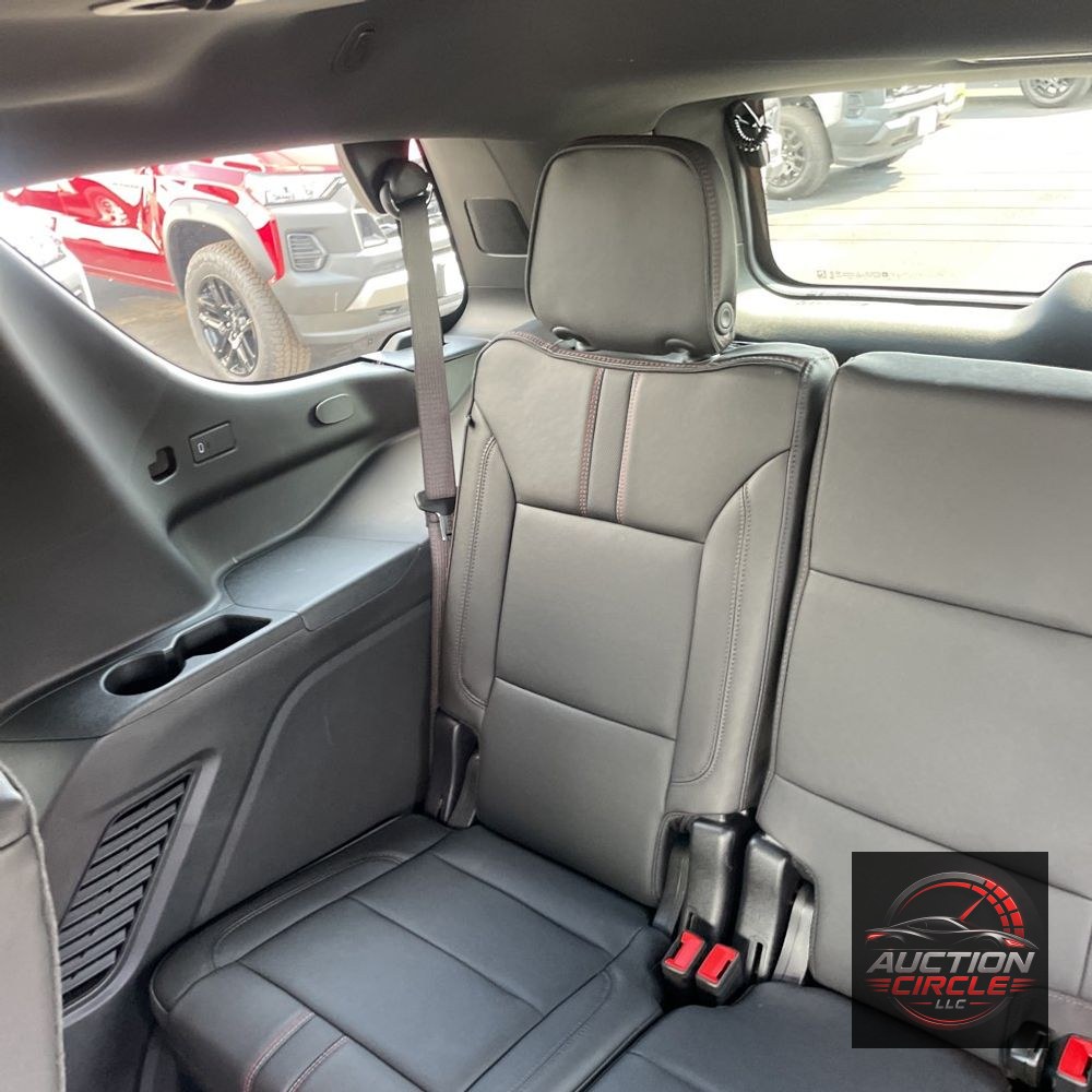 2025 Chevrolet Tahoe RST