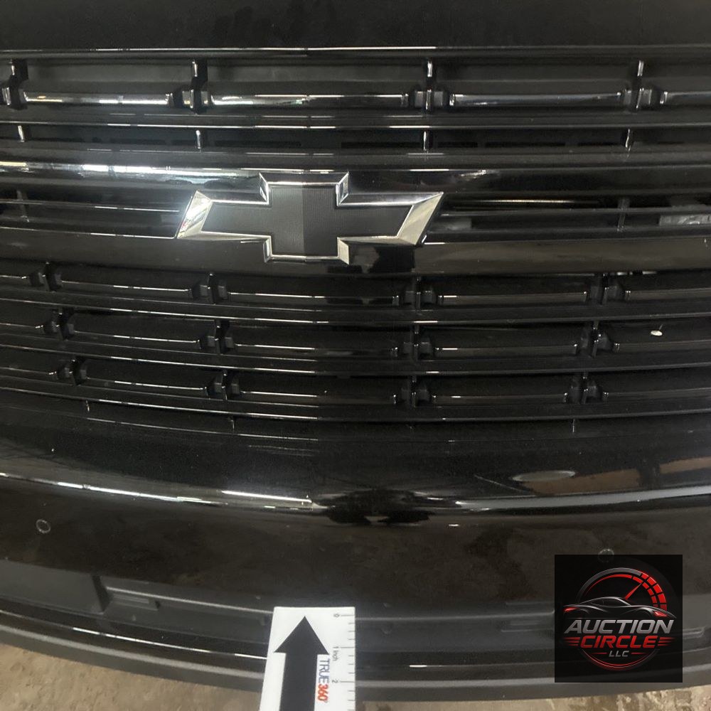 2023 Chevrolet Suburban RST