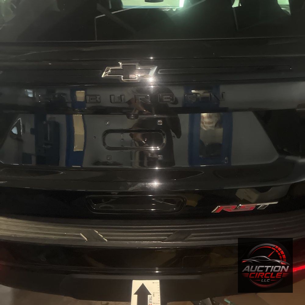 2023 Chevrolet Suburban RST