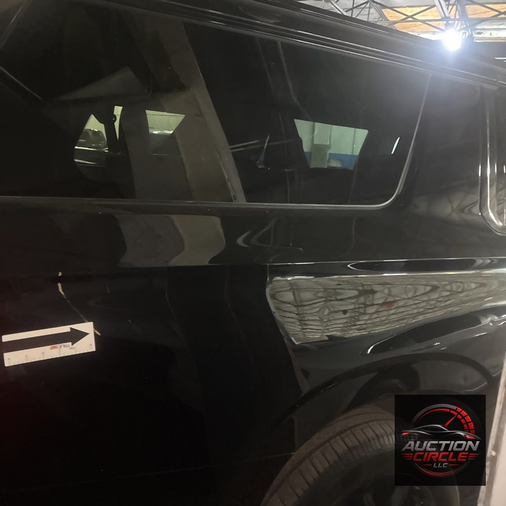 2023 Chevrolet Suburban RST