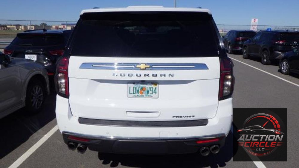 2023 Chevrolet Suburban Premier