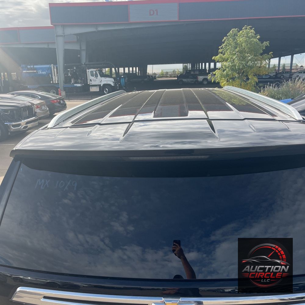 2024 Chevrolet Suburban LS