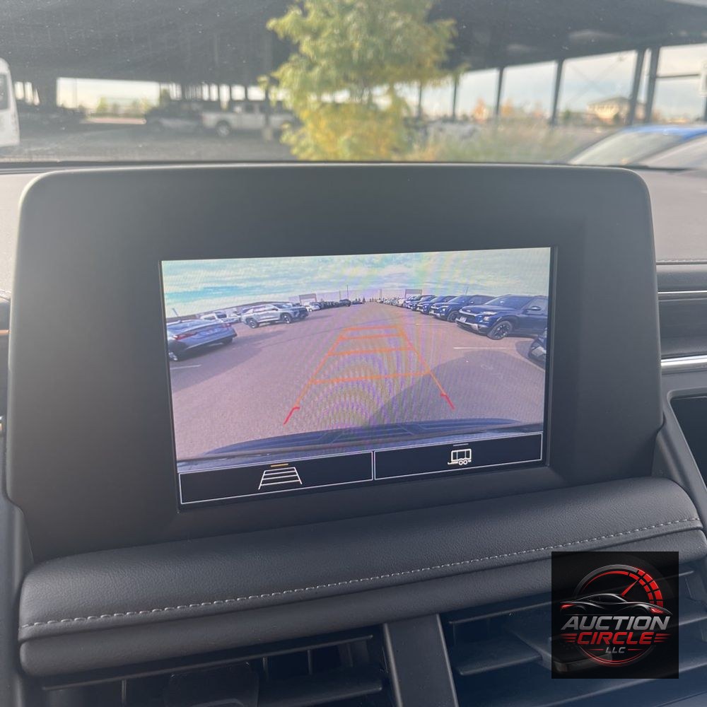 2024 Chevrolet Suburban LS