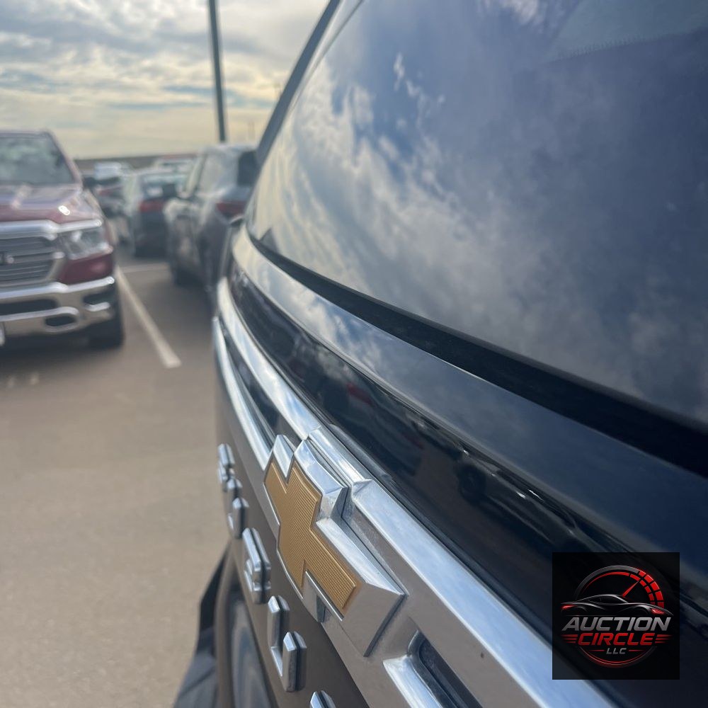 2024 Chevrolet Suburban LS