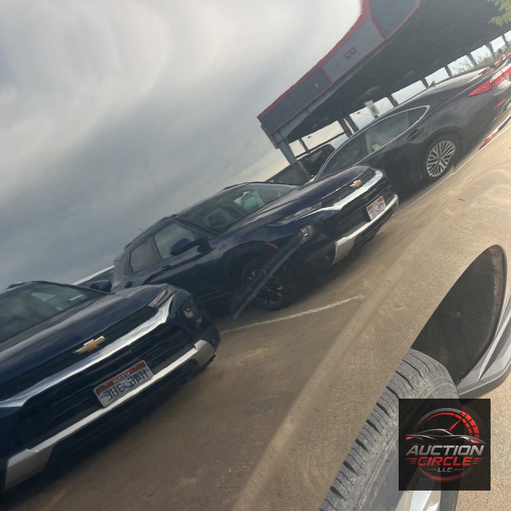 2024 Chevrolet Suburban LS