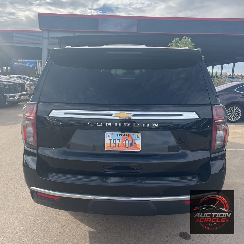 2024 Chevrolet Suburban LS