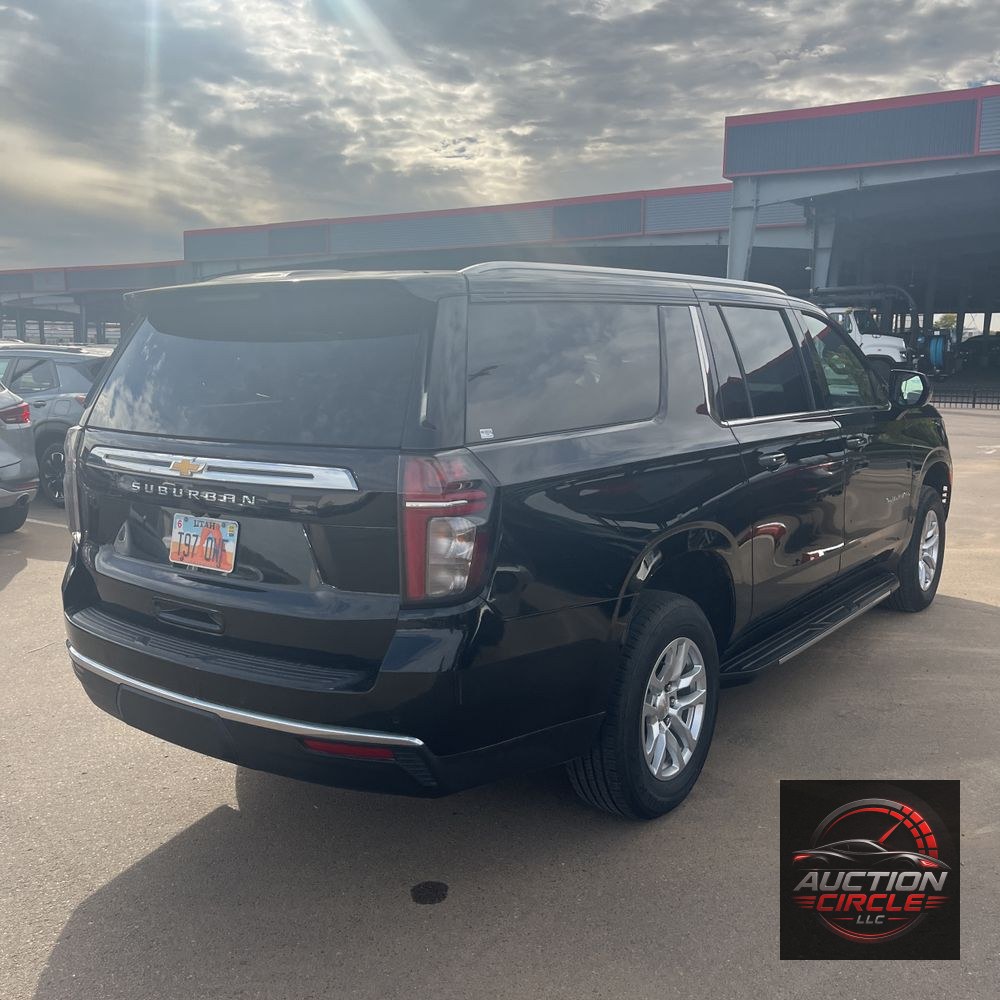 2024 Chevrolet Suburban LS