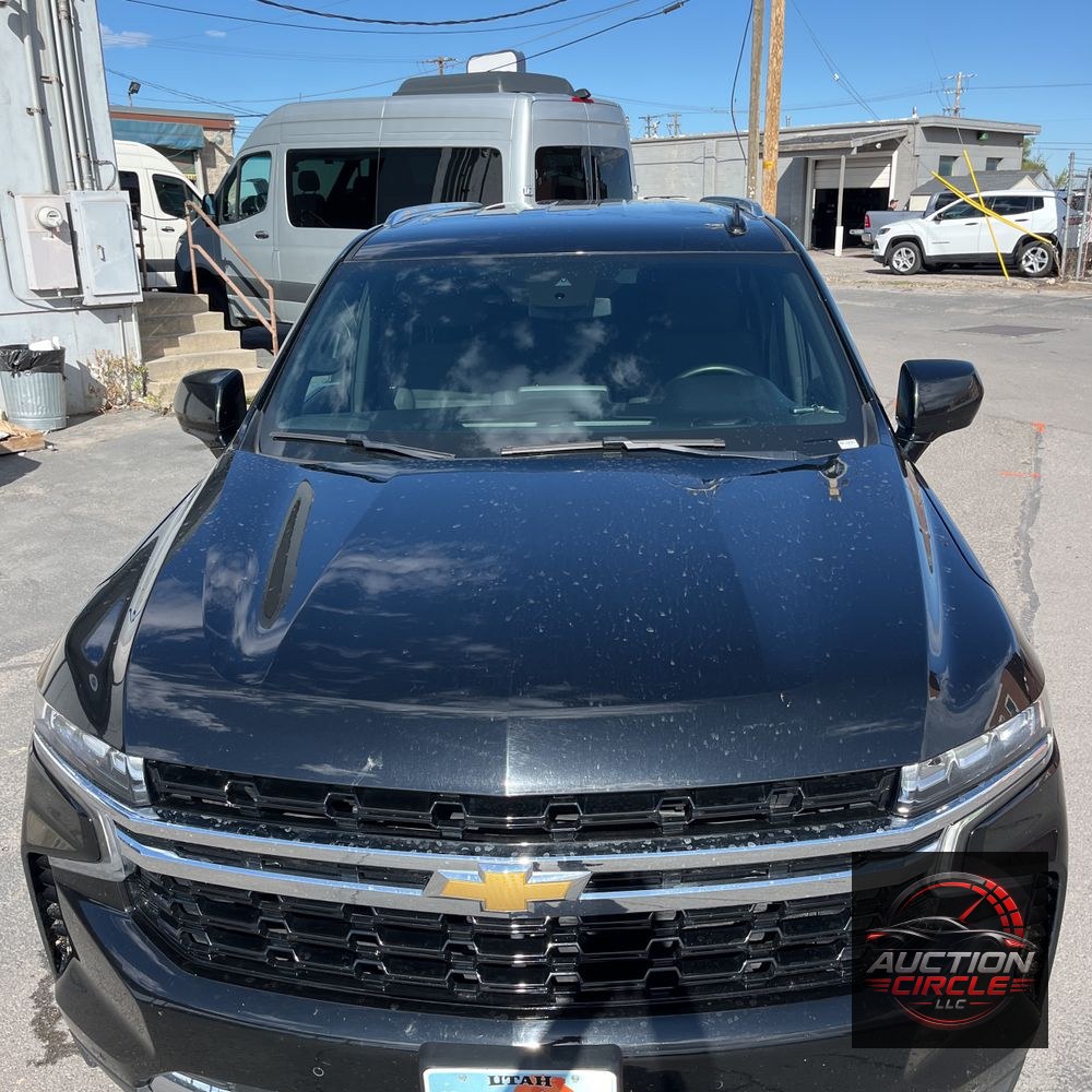 2024 Chevrolet Suburban LS