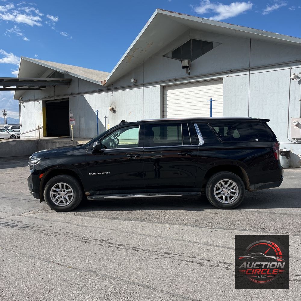 2024 Chevrolet Suburban LS