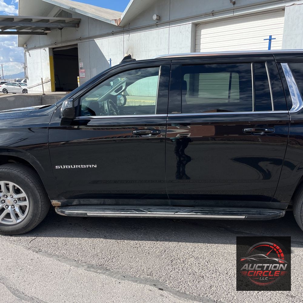 2024 Chevrolet Suburban LS