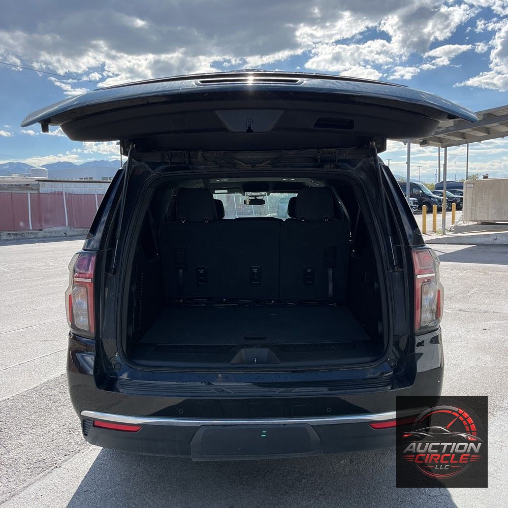 2024 Chevrolet Suburban LS