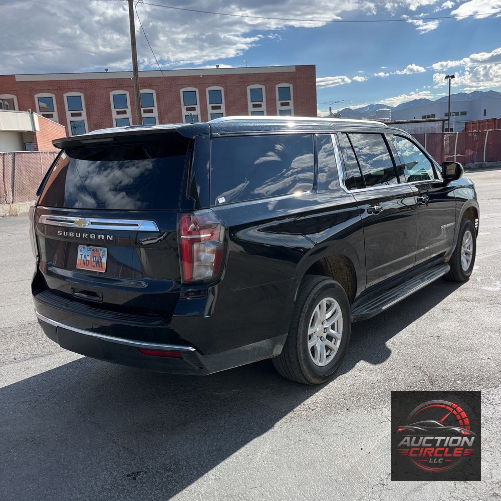 2024 Chevrolet Suburban LS