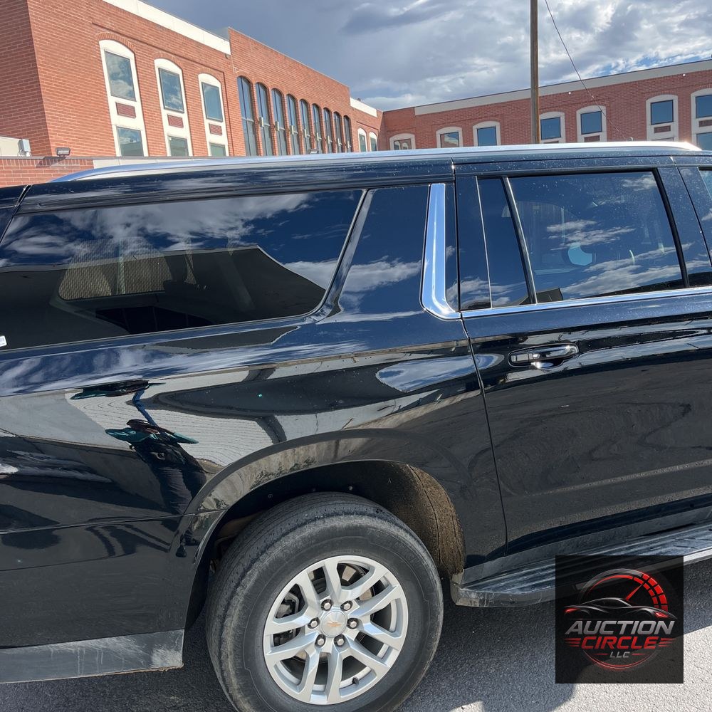 2024 Chevrolet Suburban LS