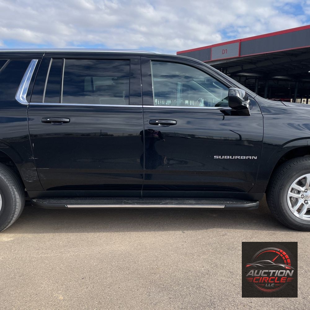 2024 Chevrolet Suburban LS