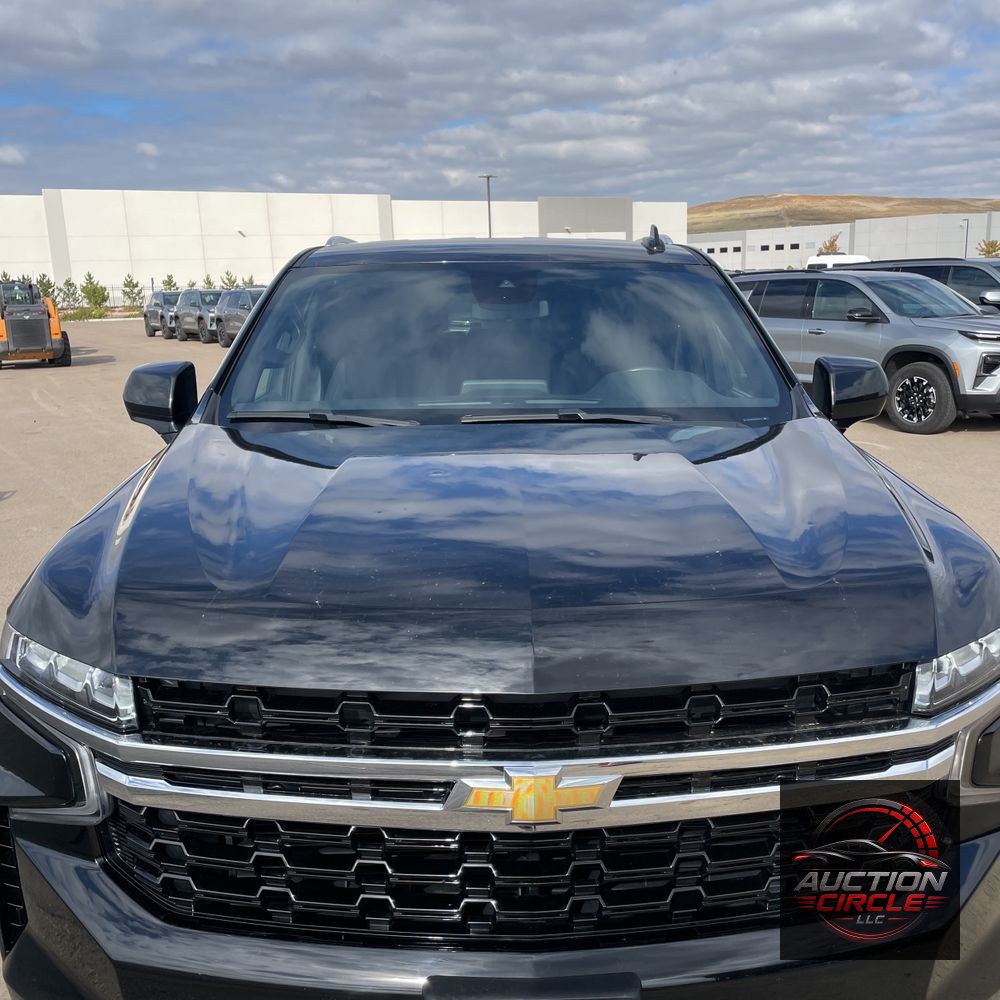 2024 Chevrolet Suburban LS