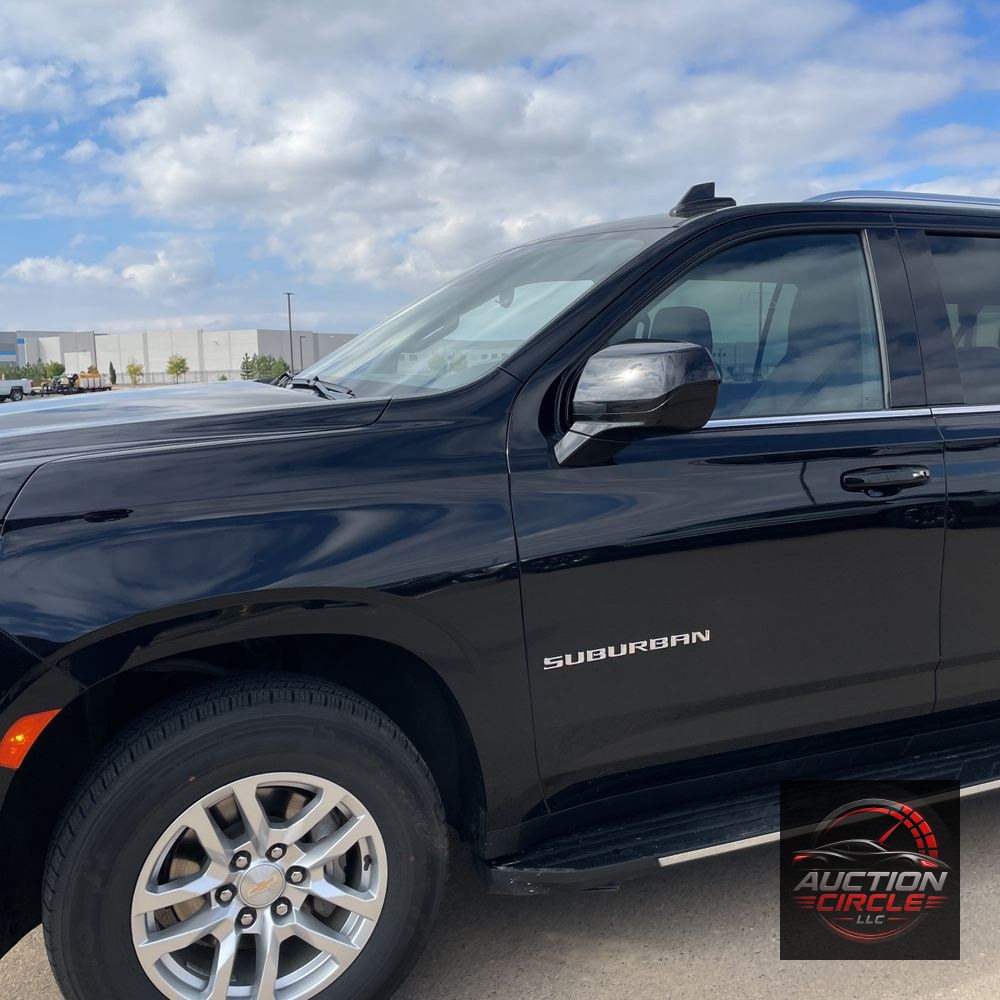 2024 Chevrolet Suburban LS