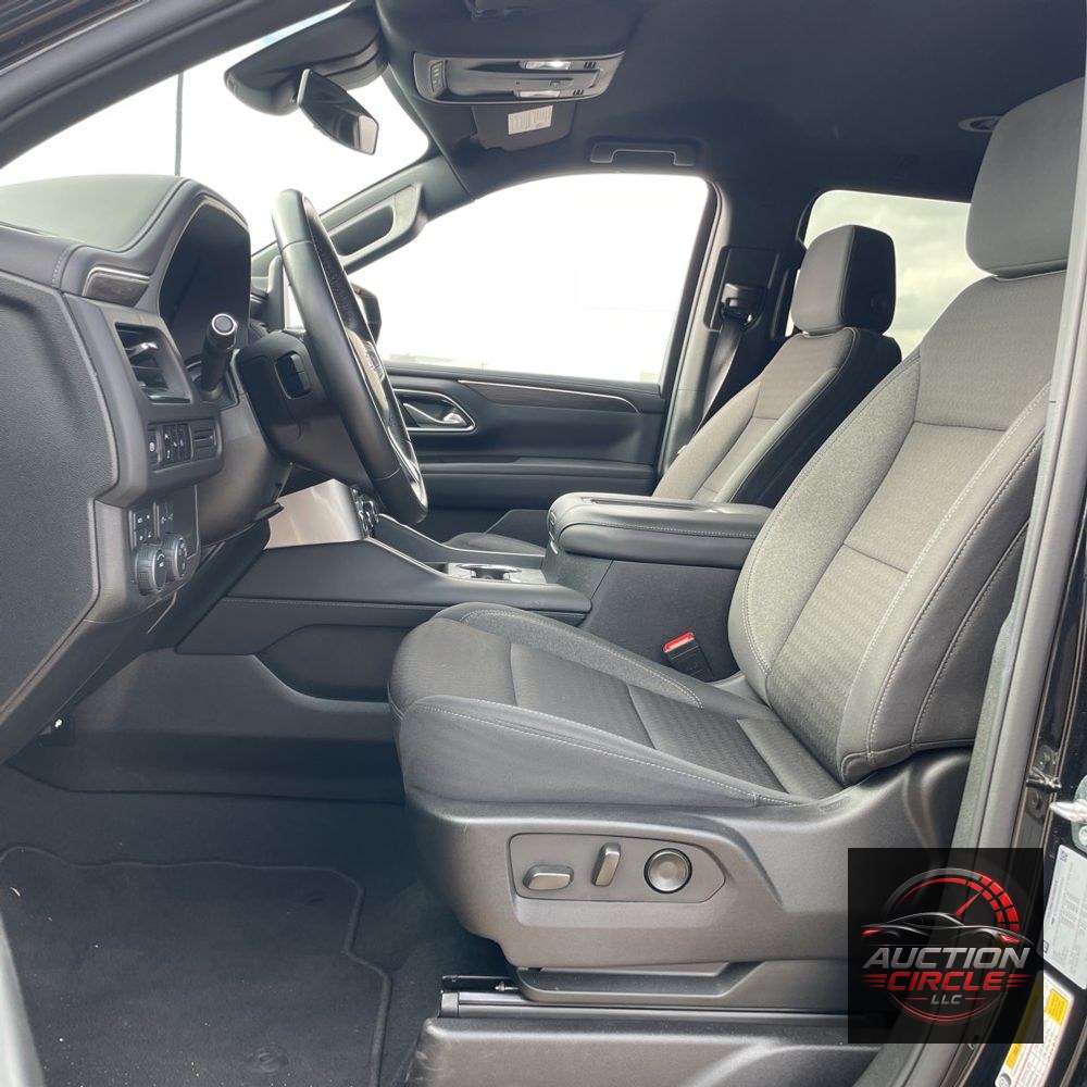 2024 Chevrolet Suburban LS