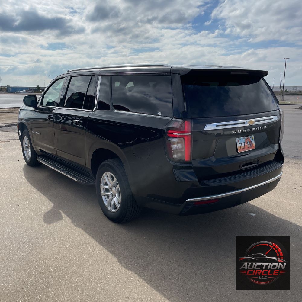 2024 Chevrolet Suburban LS