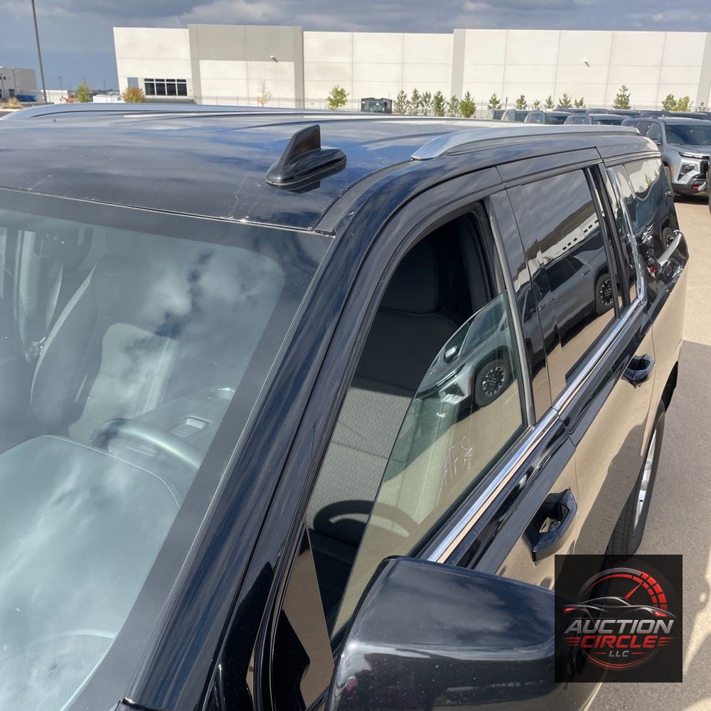 2024 Chevrolet Suburban LS