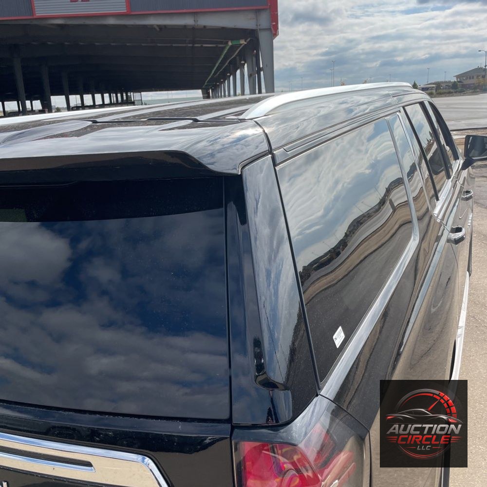 2024 Chevrolet Suburban LS