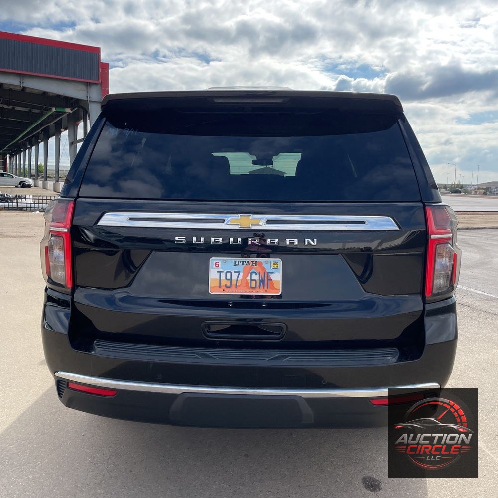 2024 Chevrolet Suburban LS
