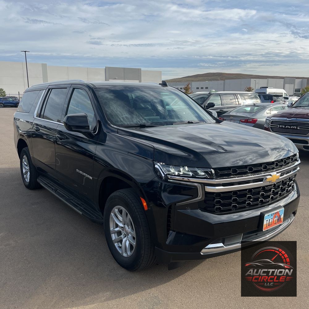 2024 Chevrolet Suburban LS