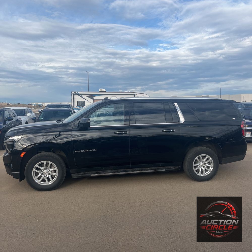 2024 Chevrolet Suburban LS