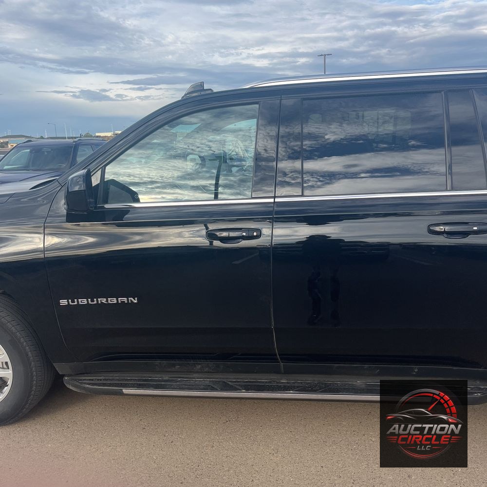 2024 Chevrolet Suburban LS