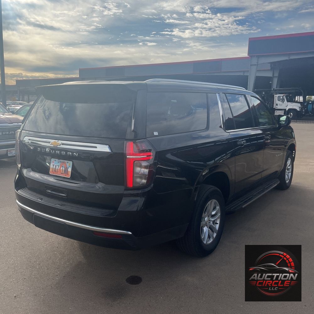 2024 Chevrolet Suburban LS