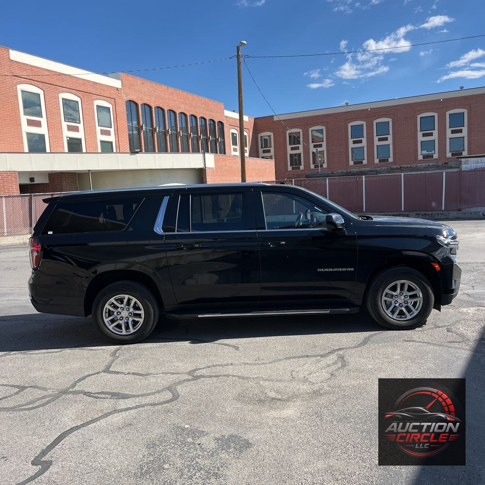 2024 Chevrolet Suburban LS