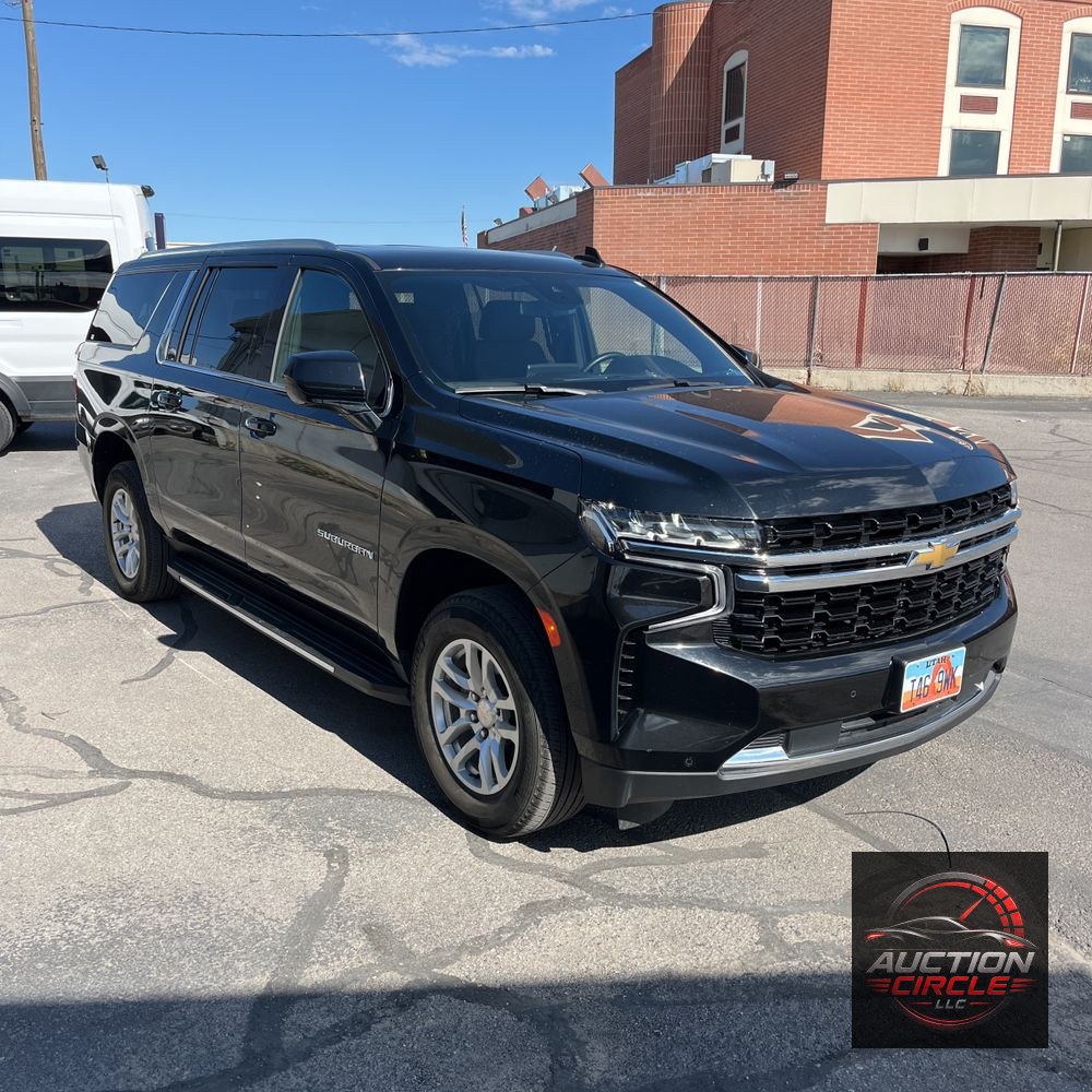 2024 Chevrolet Suburban LS
