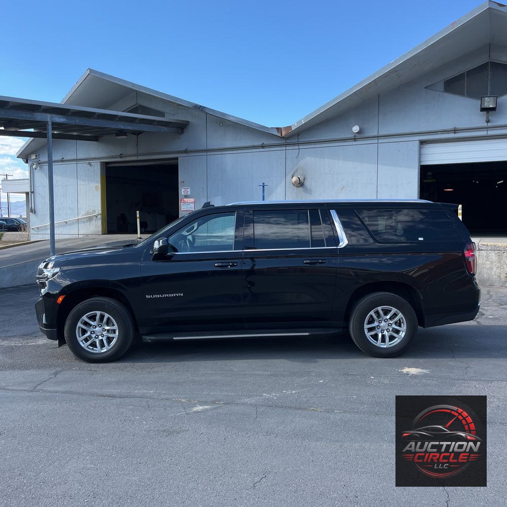 2024 Chevrolet Suburban LS
