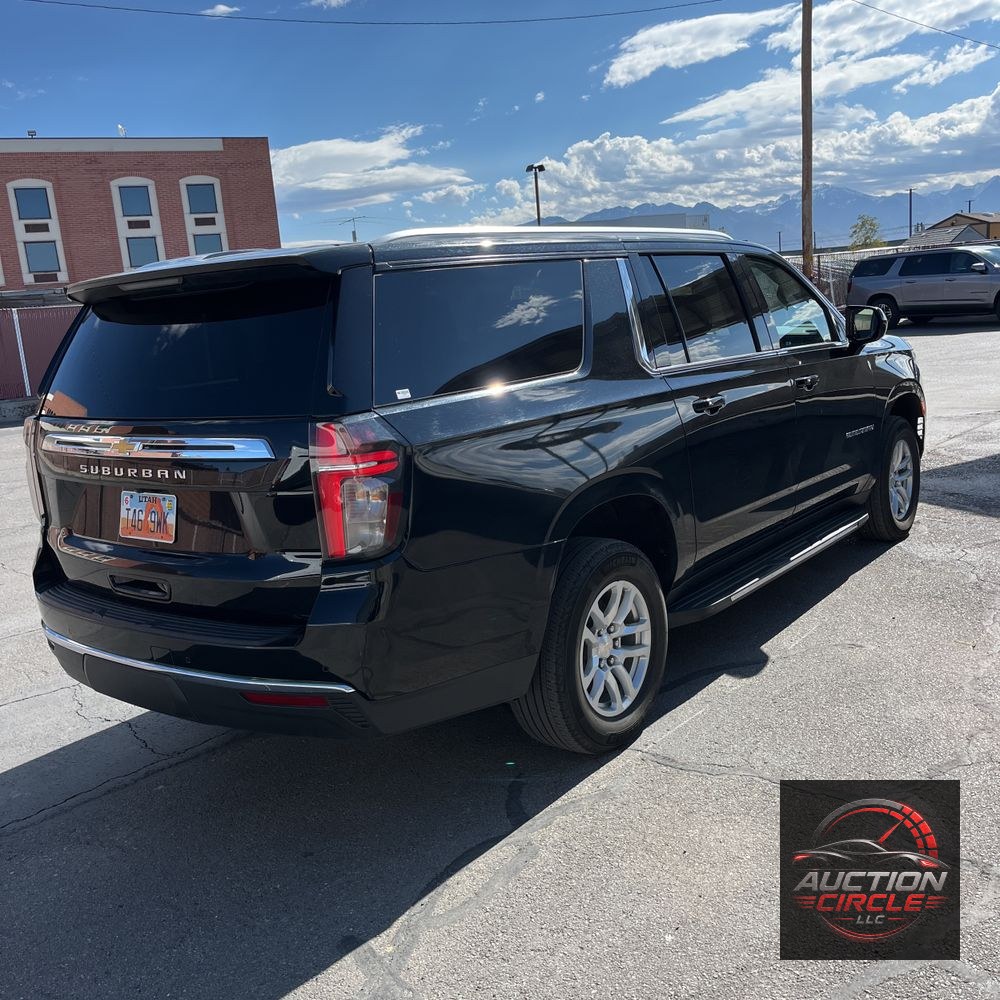 2024 Chevrolet Suburban LS
