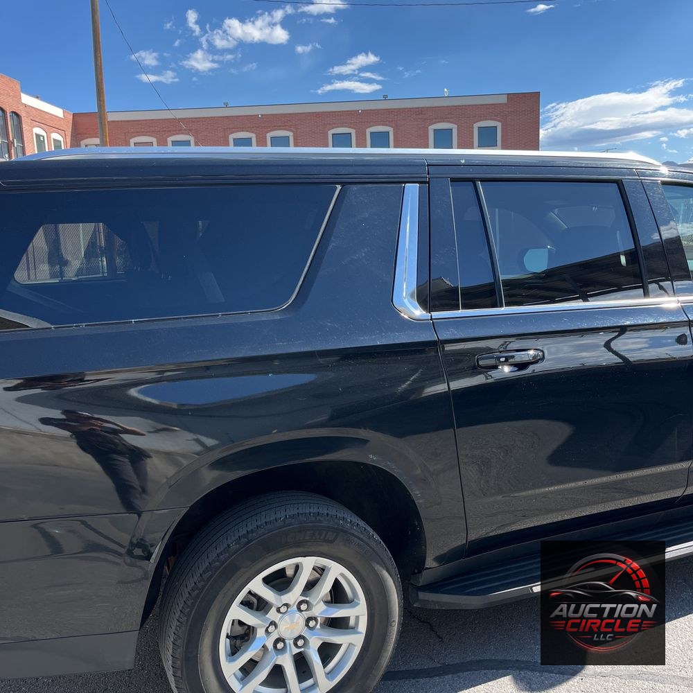 2024 Chevrolet Suburban LS
