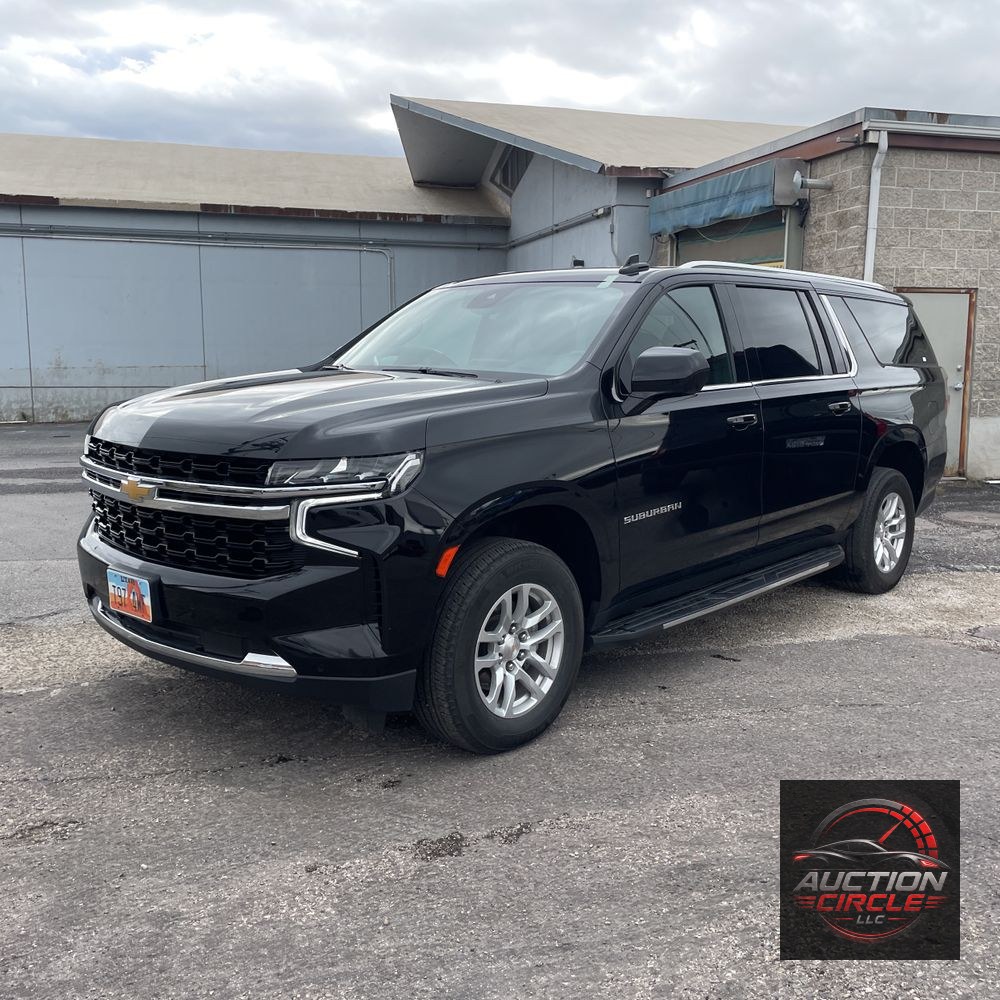 2024 Chevrolet Suburban LS