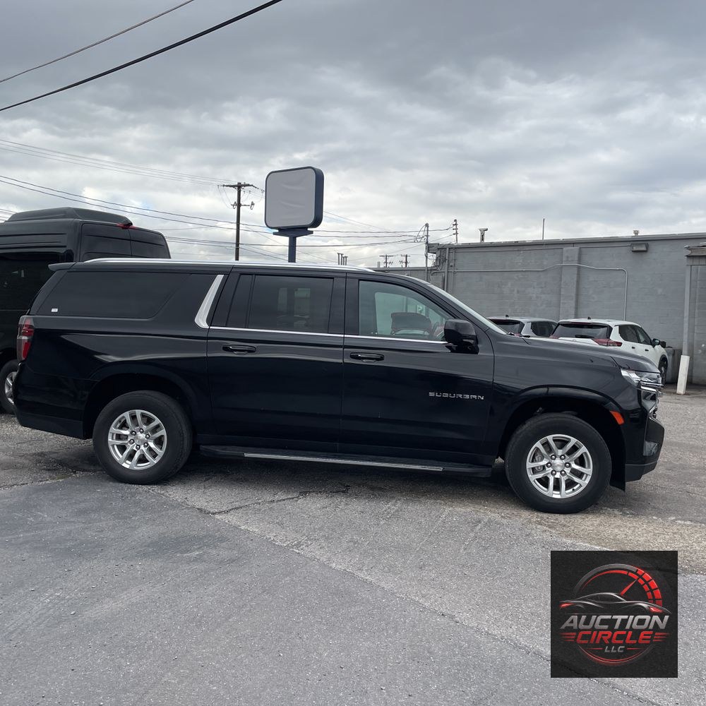 2024 Chevrolet Suburban LS