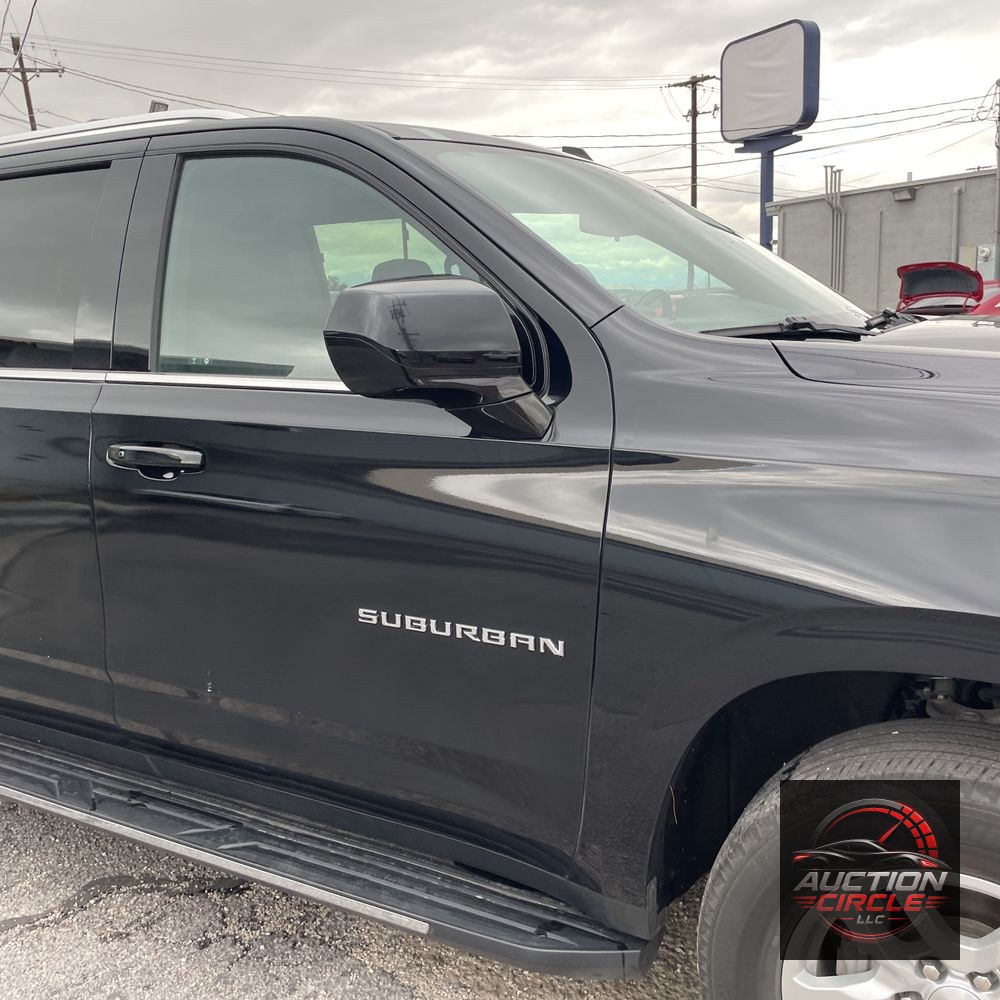 2024 Chevrolet Suburban LS