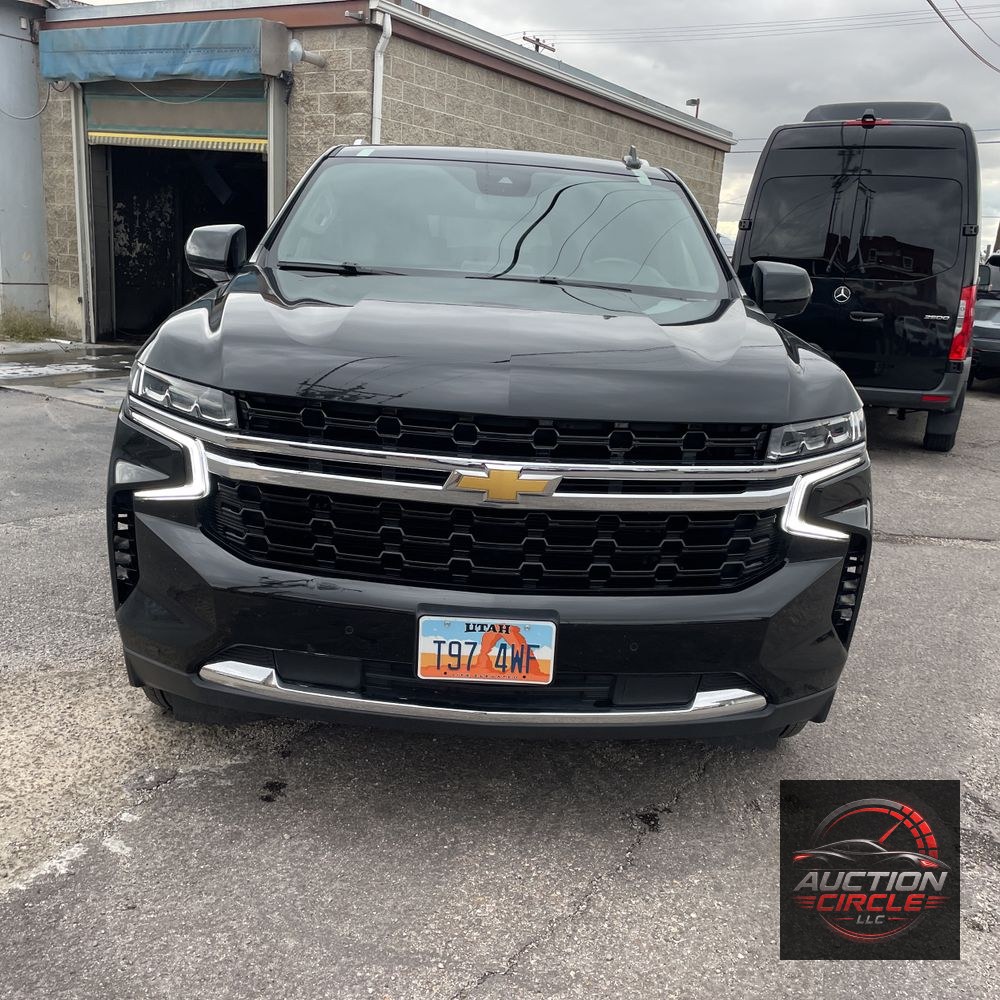 2024 Chevrolet Suburban LS