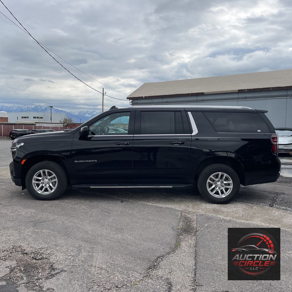 2024 Chevrolet Suburban LS