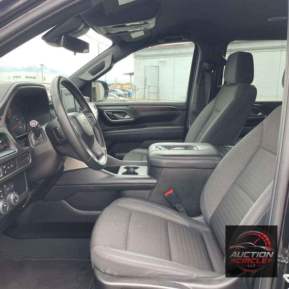 2024 Chevrolet Suburban LS